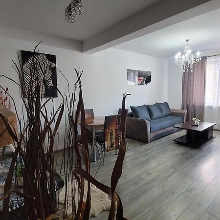 Riccardos'S Holiday Brasov Ngoại thất bức ảnh